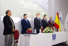 Entrega de títulos en Panamá